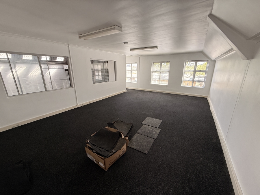 To Let Commercial Property for Rent in Parow Industrial Western Cape